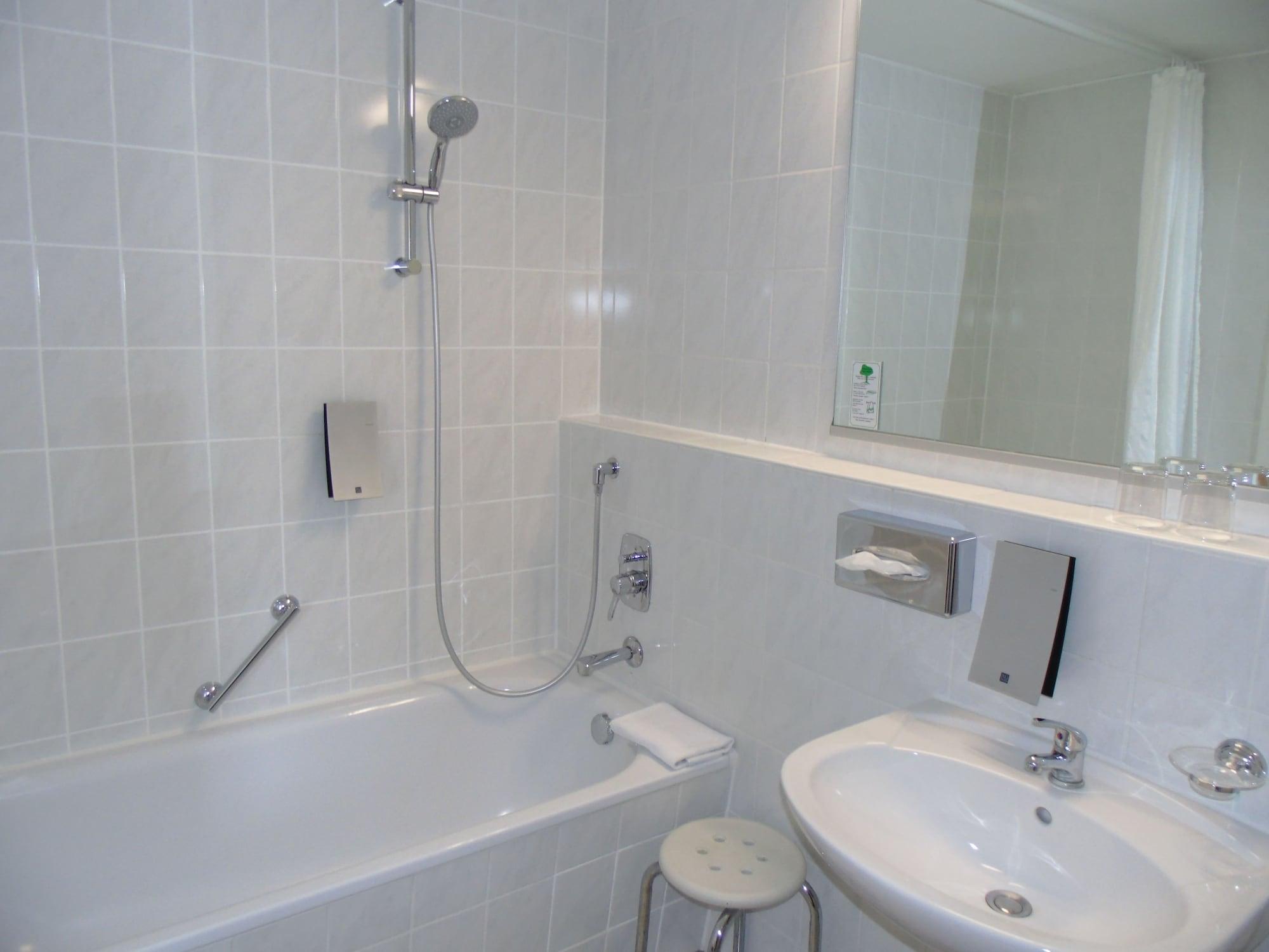 B&B Hotel Passau-Sued Экстерьер фото