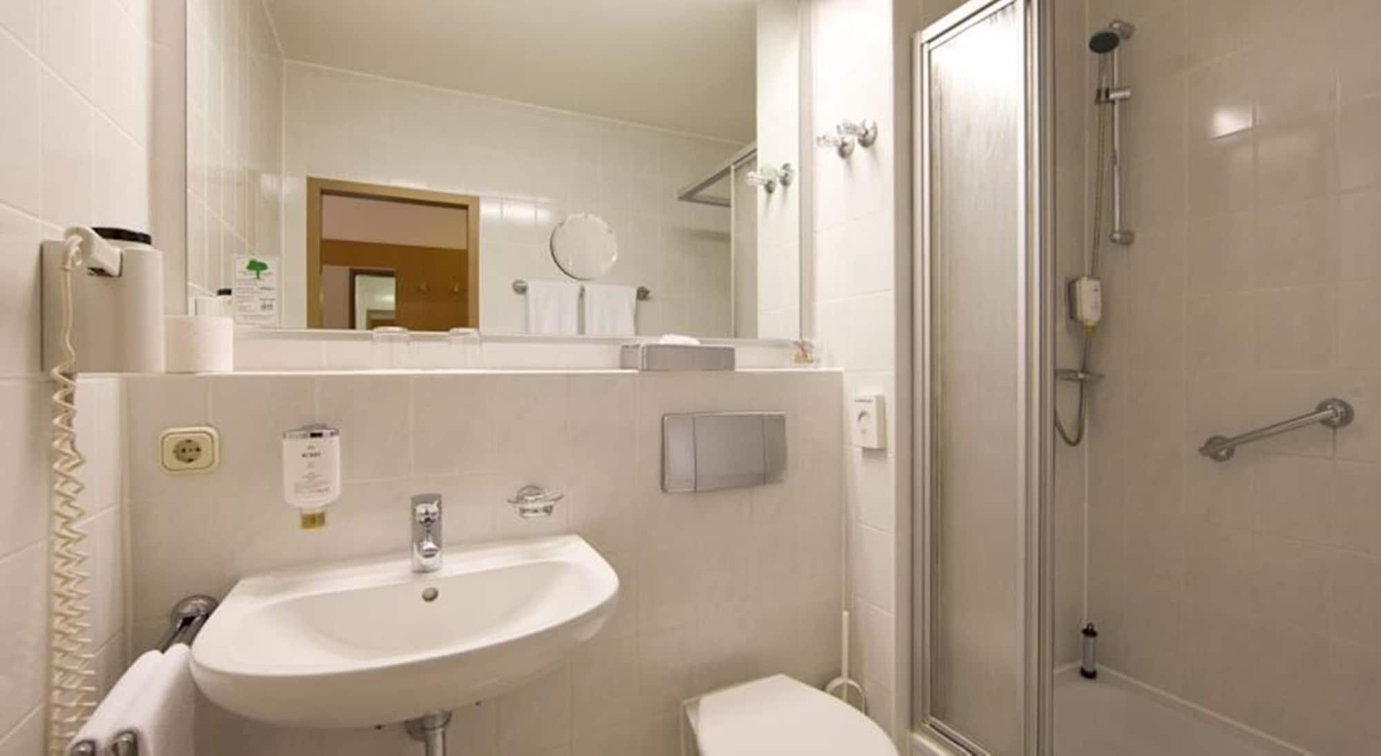 B&B Hotel Passau-Sued Экстерьер фото